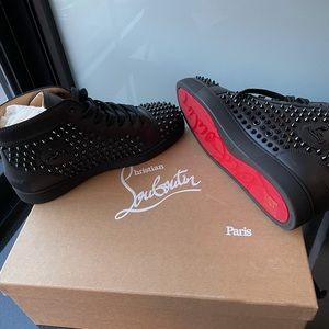 BRAND NEW christian Louboutin